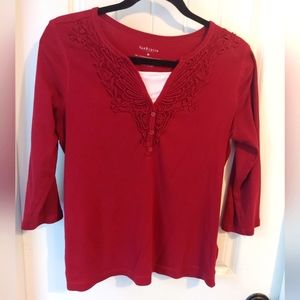 Burgundy long sleeve tee